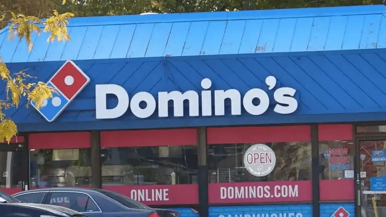 Dominos